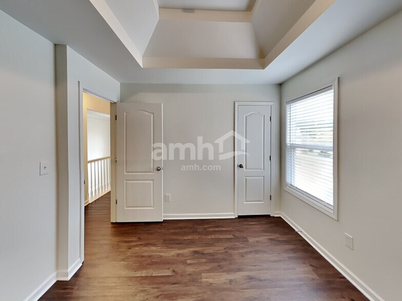 Building Photo - 280 Hawken Trail