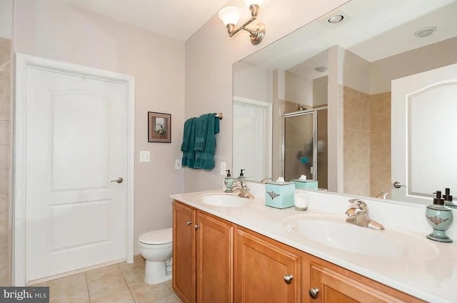 Building Photo - 1451 Belmont St NW