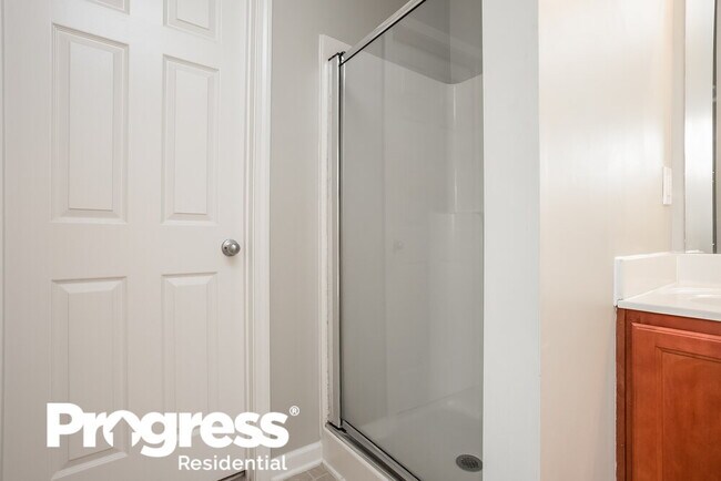 Building Photo - 5447 Bighorn Pass