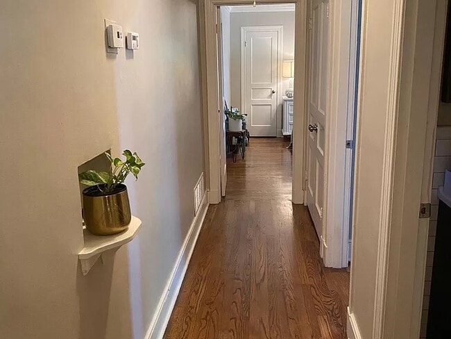 Building Photo - 2628 Union Ave Extended