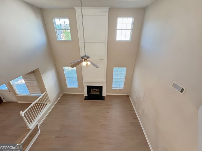 Building Photo - 2751 Spence Ct NE