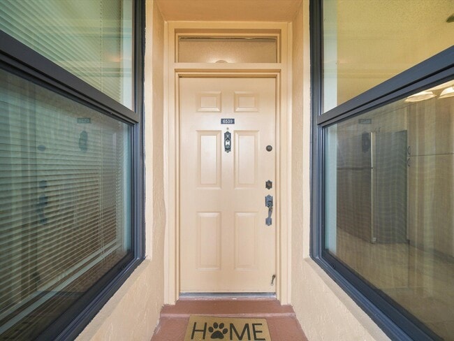 Building Photo - 6539 Coral Lake Dr