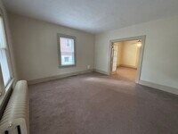 Building Photo - 1507 Hampton Ave SW