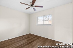 Building Photo - 922 Saddlebrook Dr