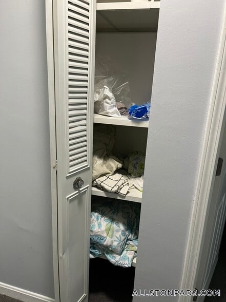 Building Photo - 80 Gardner St