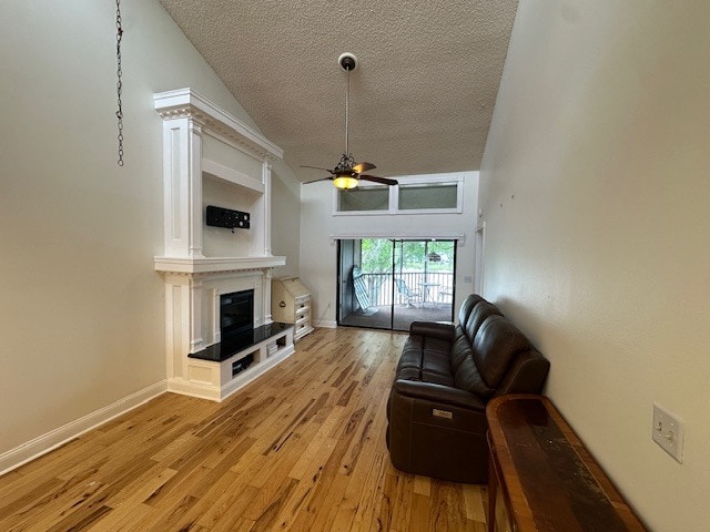Building Photo - 222 Woodlake Wynde