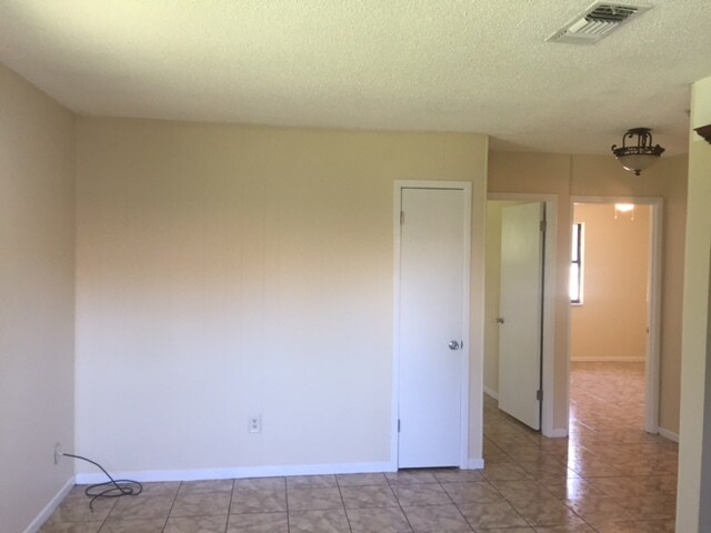 Building Photo - 7320 Sunset Ave