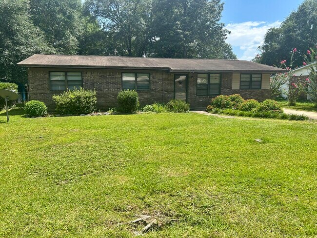 Primary Photo - 1511 Texas Pkwy
