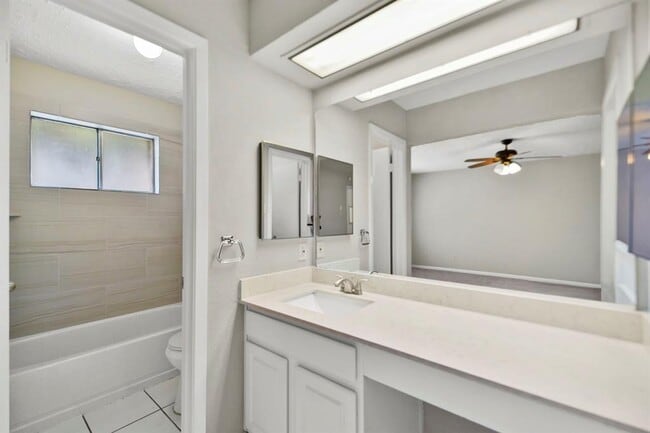 Building Photo - 4426 Autumn Meadow Dr