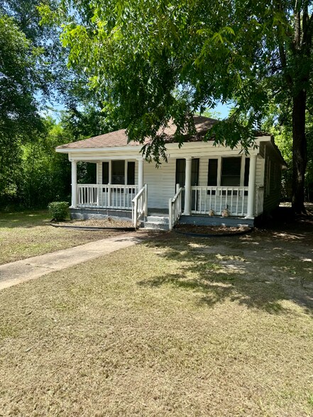 Primary Photo - 1225 Glendale Ave