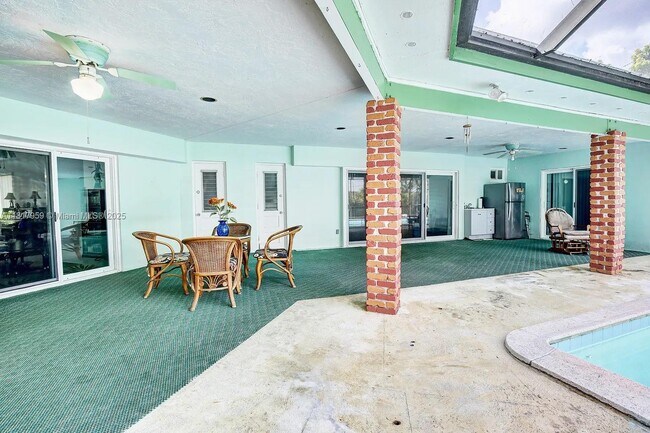 Building Photo - 8930 SW 149th Terrace