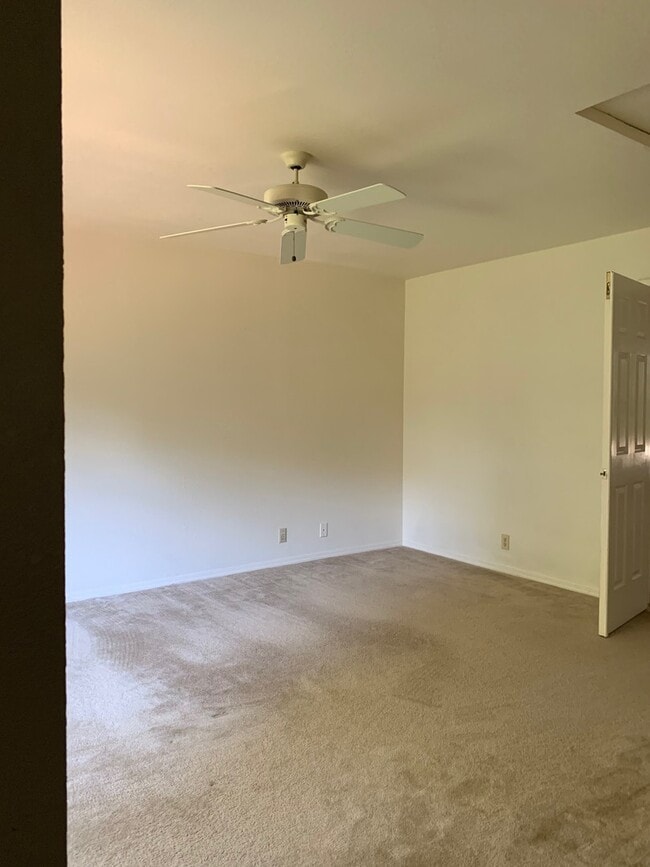 Building Photo - Spacious 3-Bedroom Home with Greenbelt Views & Landscaping Included