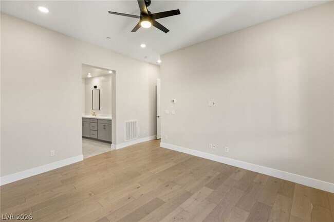 Building Photo - 4138 Salisto St