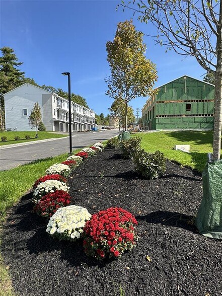 Building Photo - Boulder Way