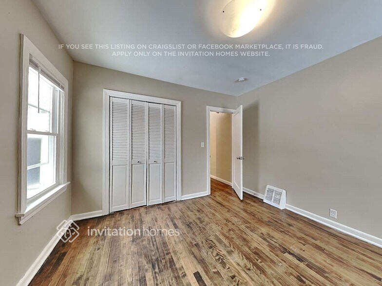 Building Photo - 6607 Logan Ave S