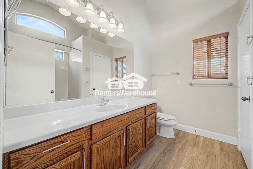 Building Photo - 29169 N Rosewood Dr