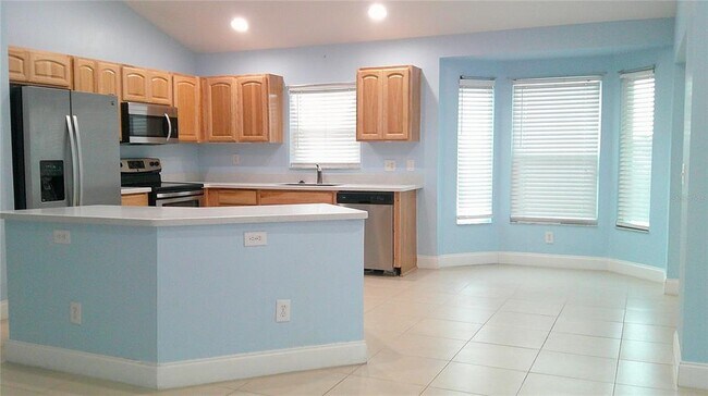 Building Photo - 8512 Canterbury Lake Blvd