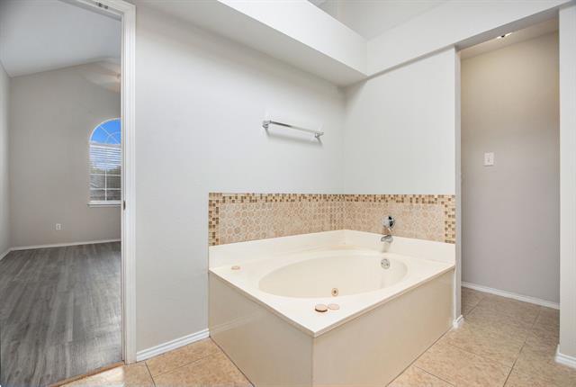 Building Photo - 2329 Cuesta Ln