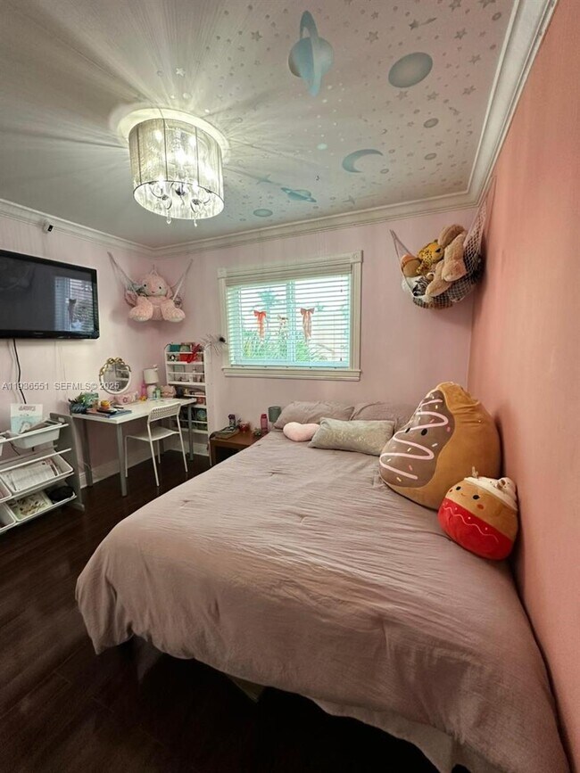 Building Photo - 12531 NW 7th Ln