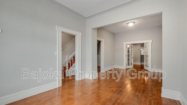 Building Photo - 1510 Trumbull St