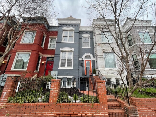 Building Photo - 47 S St NW