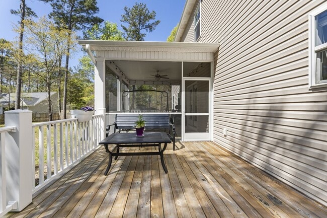 Building Photo - 229 Egret Point Dr