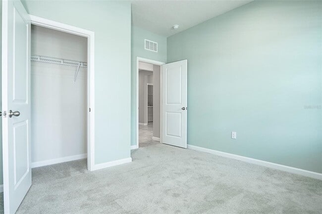 Building Photo - 1892 Basenji Dr