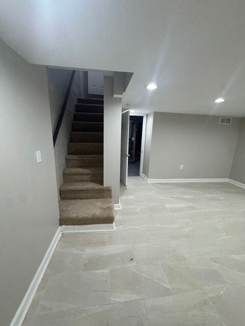 Building Photo - 2547 Park Heights Terrace