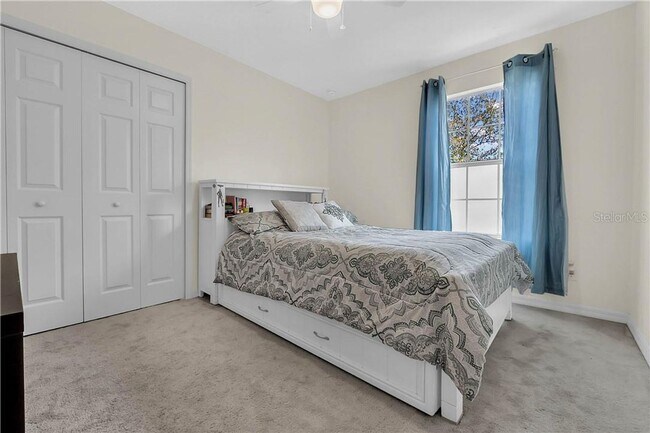 Building Photo - MOVE IN SPECIAL!!! Half A  MONTHS RENT!!!!...