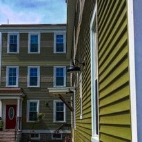 Building Photo - Spacious 4-Bedroom Home in Heart of Lowell