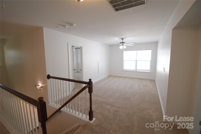Building Photo - 6728 Evanton Loch Rd