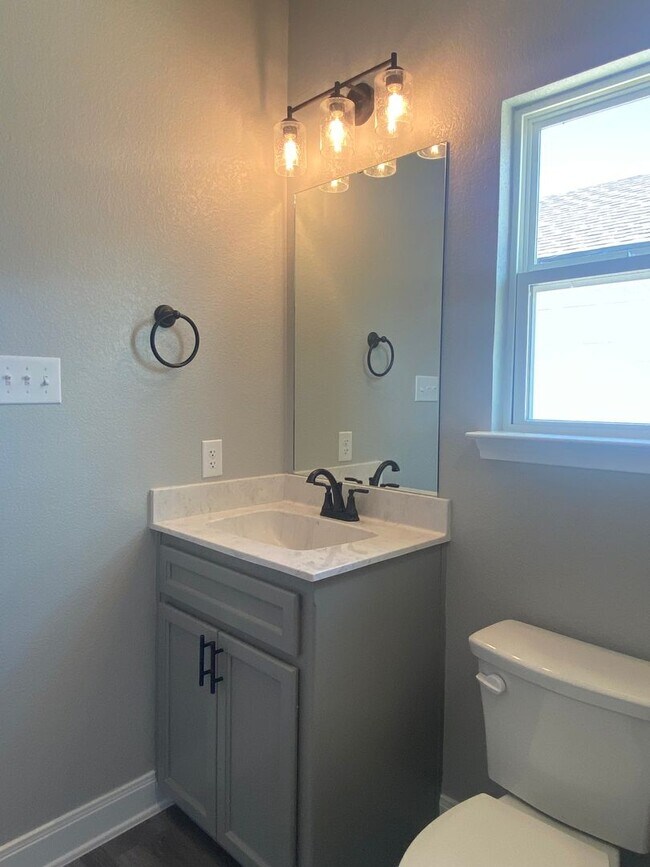Building Photo - 1615 Black Kettle Trl