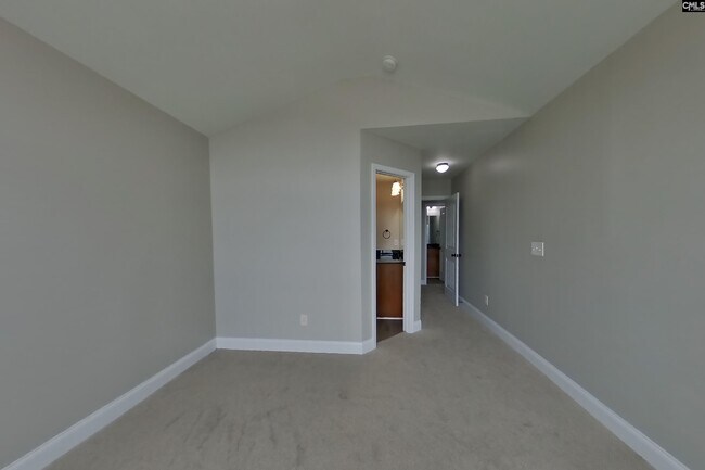 Building Photo - 6 Manzanita Ct