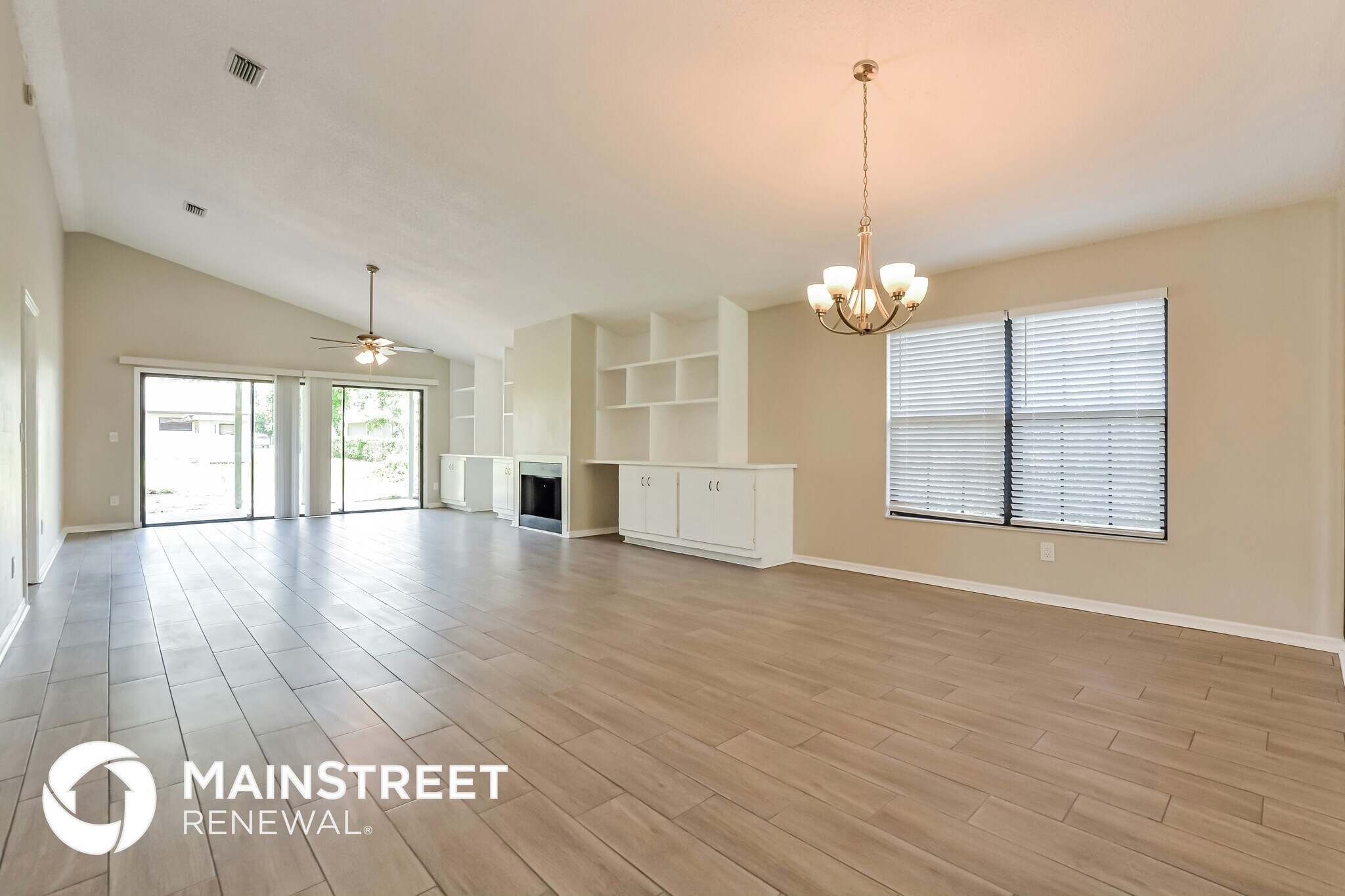 Building Photo - 969 Belleflower Dr