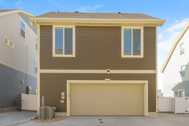 Building Photo - 4724 N Tower Ct