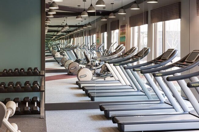 Building Photo - Hello Movie House, Hello 1 Bed Apartment