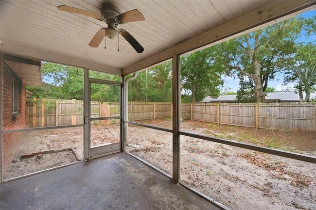 Building Photo - 8124 Omaha Cir