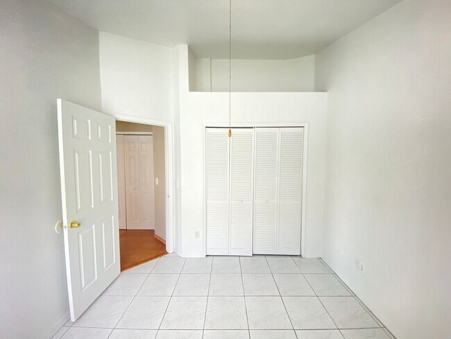 Building Photo - 3310 Crystal Creek Blvd