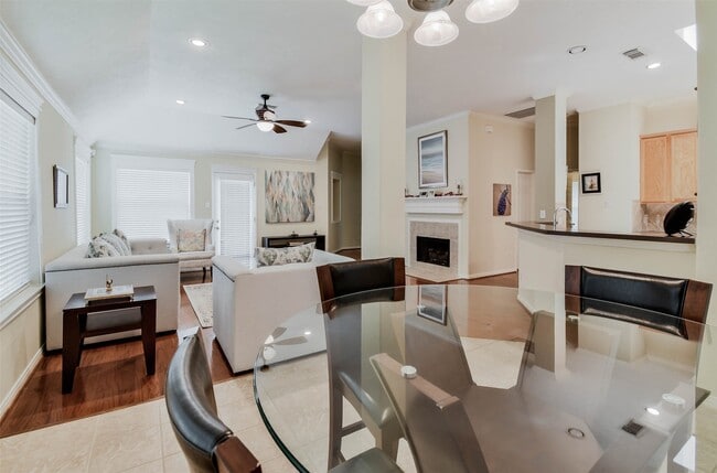 Building Photo - 2607 Easton Springs Ct