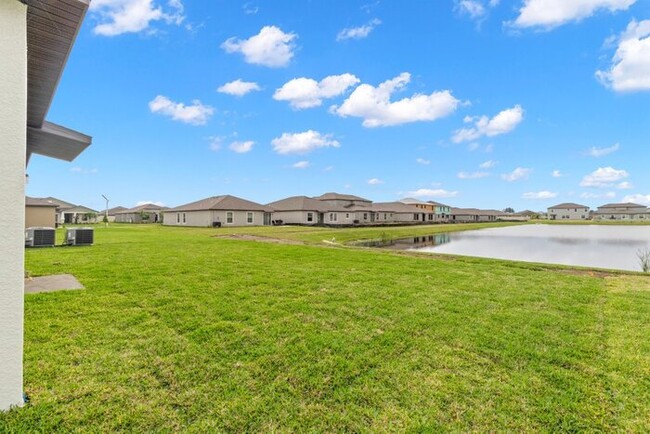 Building Photo - LIKE NEW Home For Rent in Creek Preserve!