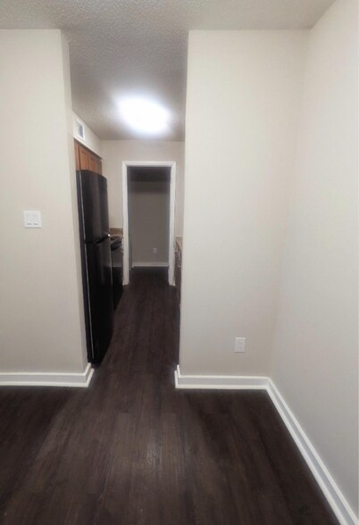 Building Photo - 118 Garr Ln