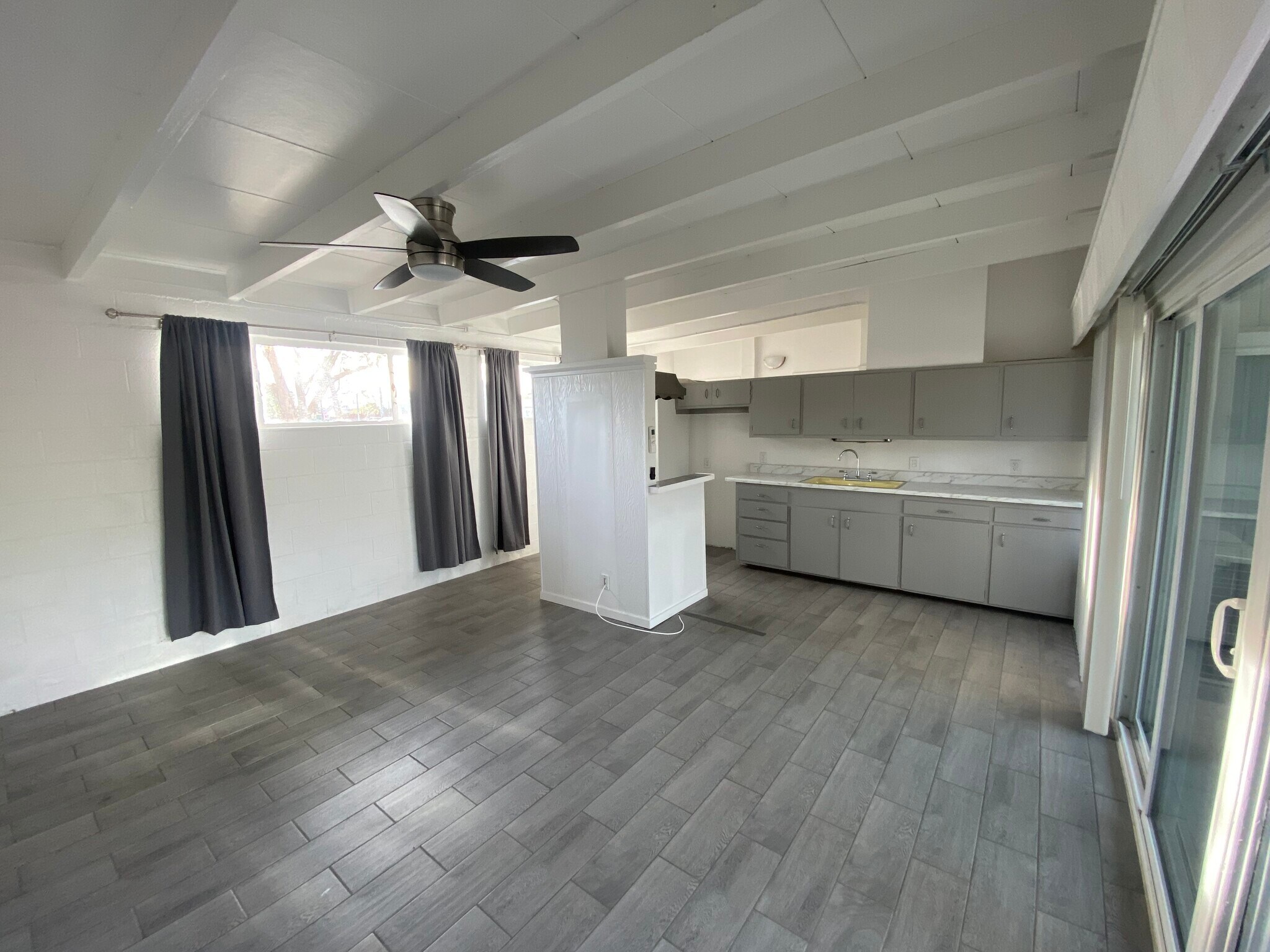 Building Photo - 12909 Cactus Dr