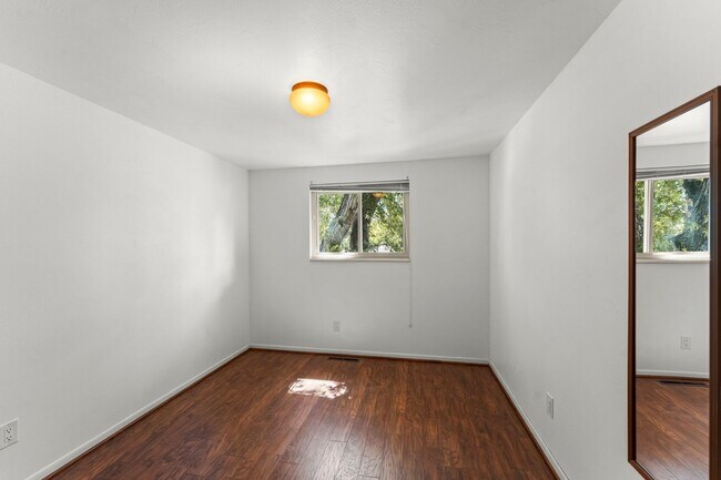 Building Photo - 4025 N Carefree Cir