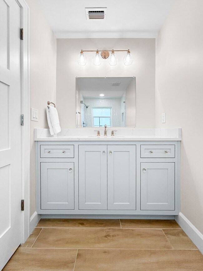 Building Photo - Luxury Waterfront Living in St. Pete Beach with Private Pool & Spa - 4 Bed | 3 Bath