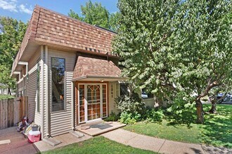 Building Photo - 1241 Olive St