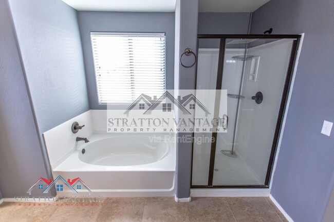 Building Photo - 17916 N 183rd Ave