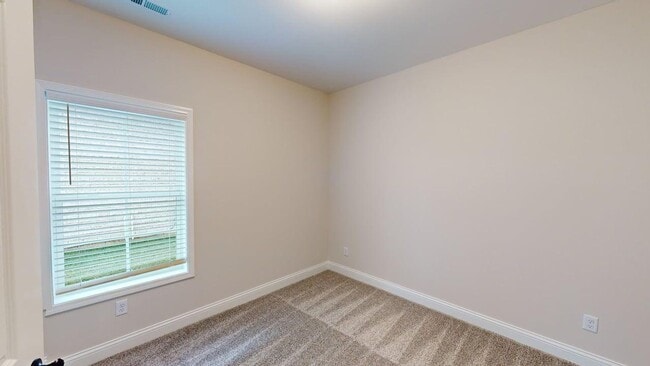 Building Photo - For Lease | Beautiful 3 Bedroom, 2 Bath Home in McClellan Crossing