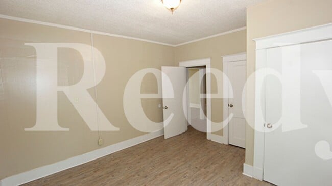 Building Photo - 797 Carson St