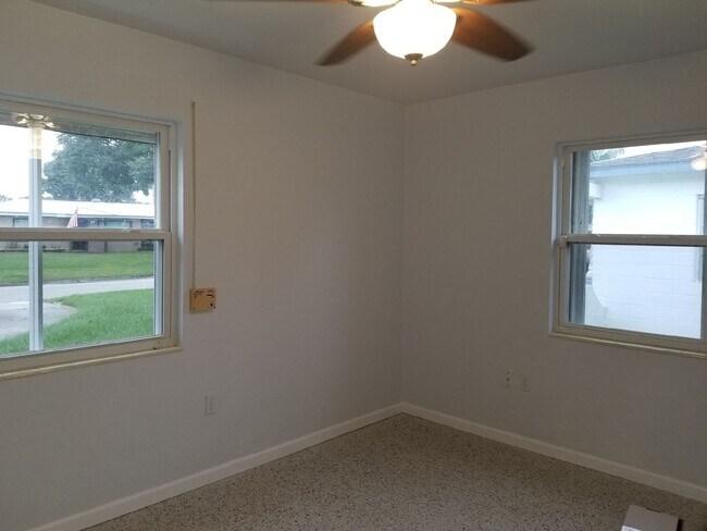 Bedroom - 5003 58th Way N