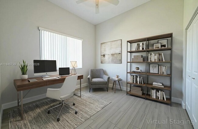 Building Photo - 4024 SW 52nd St